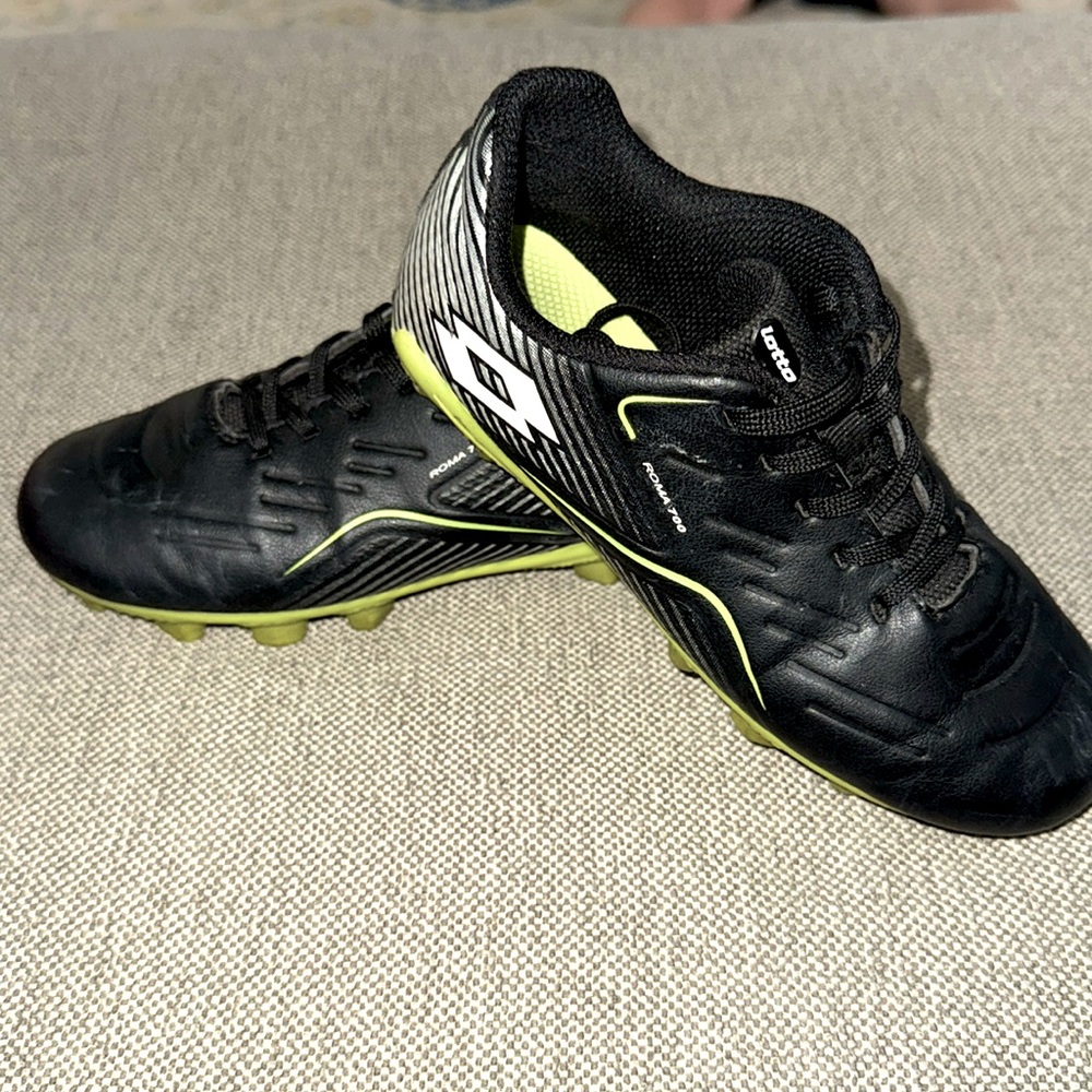 Lotto Kids' Roma 700 Soccer Cleats (unisex)